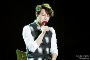 6f51c936jw1el1t5uuaauj20xc0m80vr