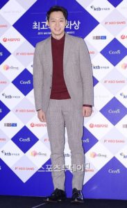 201502261841196799399A_1