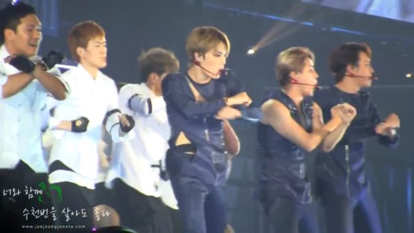 141119 Tokyo Dome - Wake me tonight Jaejoong - YouTube.mp4_000119686