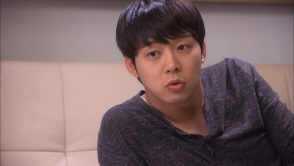 匂いを見る少女 (107)